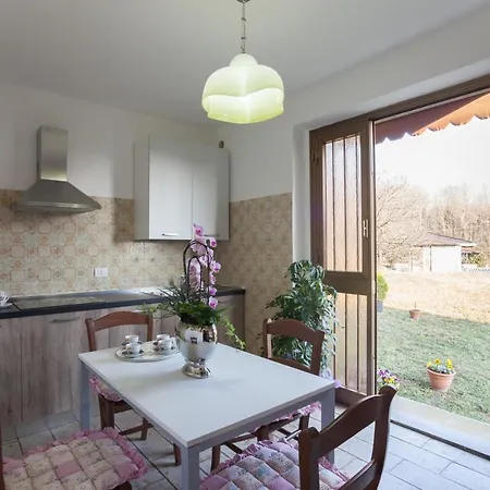 Cimetti Monica Bed & Breakfast Cavallasca